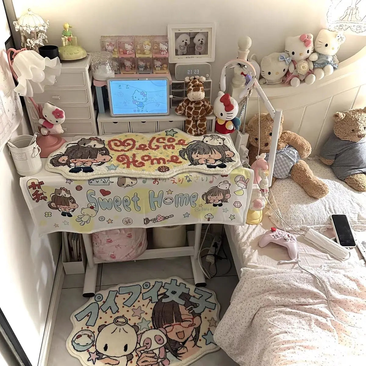 Navak Carpet Exclusive Picks Cute Cartoon Carpet, Girlish Bedroom Plush Bedside Blanket, Living Room Coffee Table Blanket, Home Decoration