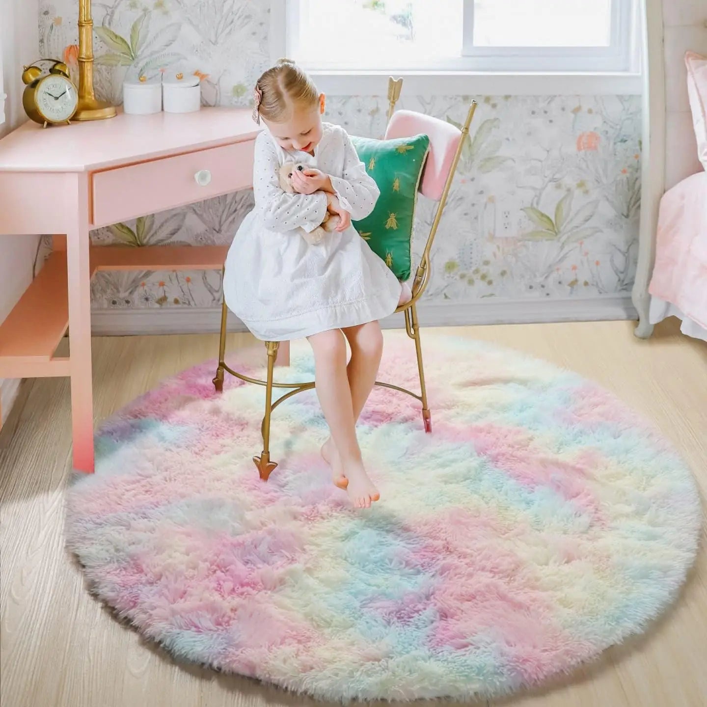 Navak Carpet 100/120/140/160 Round Rug Fluffy Soft Area Rugs for Kids Girls Room Princess Castle Plush Shag Carpet Cute Circle Bedroom Decor