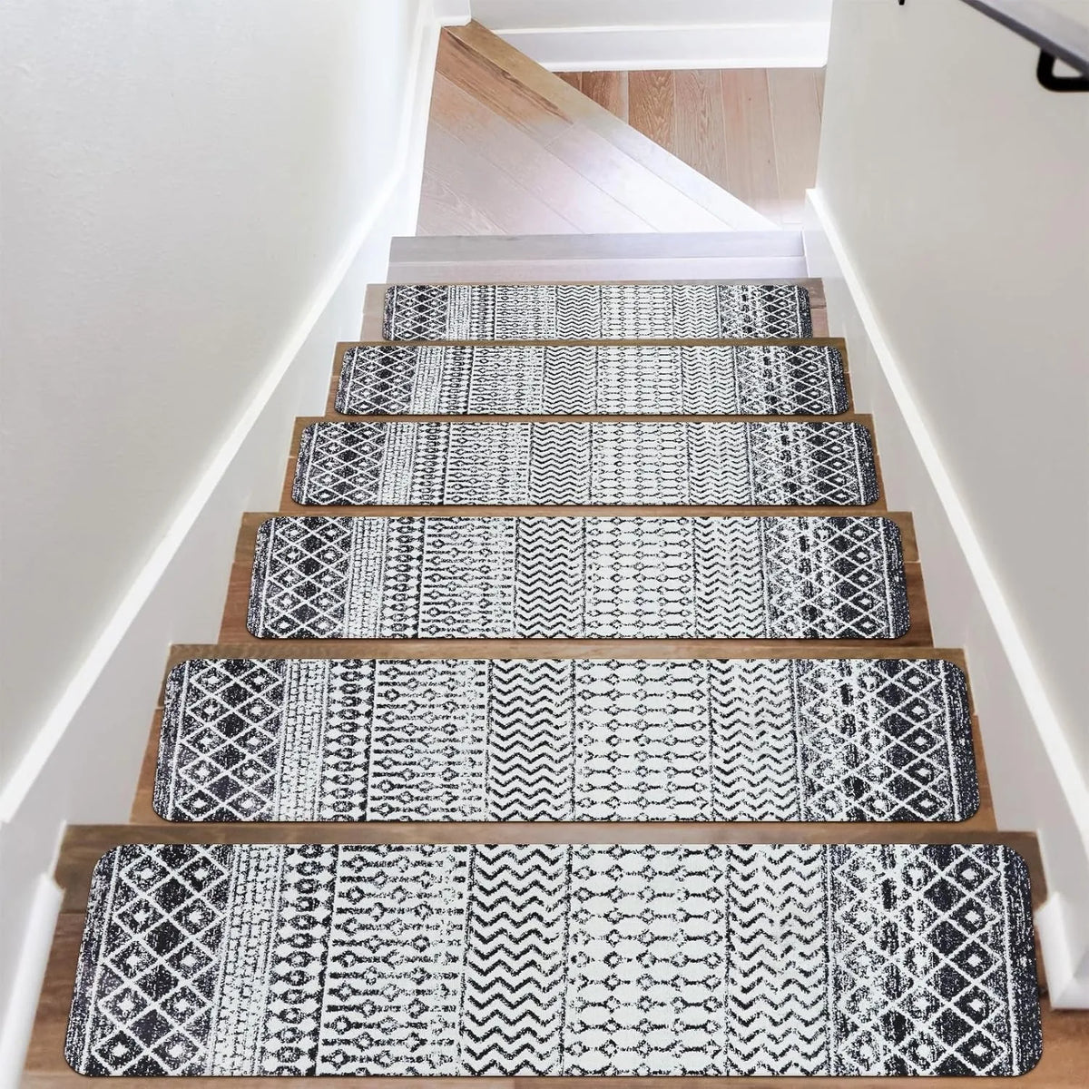 Navak Carpet Modern Minimalist Step Mat, Solid Wood Stair Carpet, Home Step Mats, Non-slip Decor Rug, Long Cashmere Rugs, Black Floor Mat