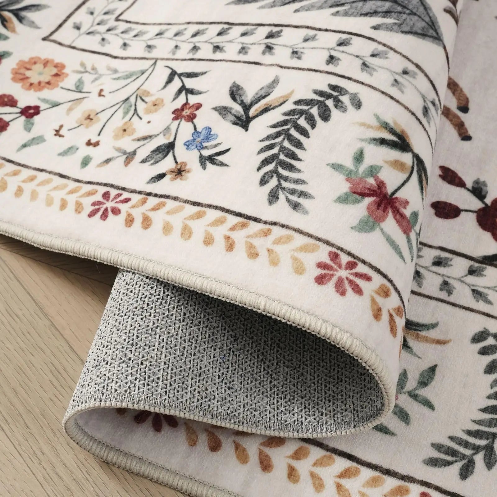 Navak Carpet Exclusive Picks Runner Rug for Kitchen Non Slip Washable Rugs with Rubber Backing Soft Floral Animal Carpet Runner for Kitchen Home Decor